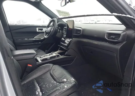 2022 Ford Explorer St z USA, uszkodzony, nr VIN 1FM5K8GCXNGA28350